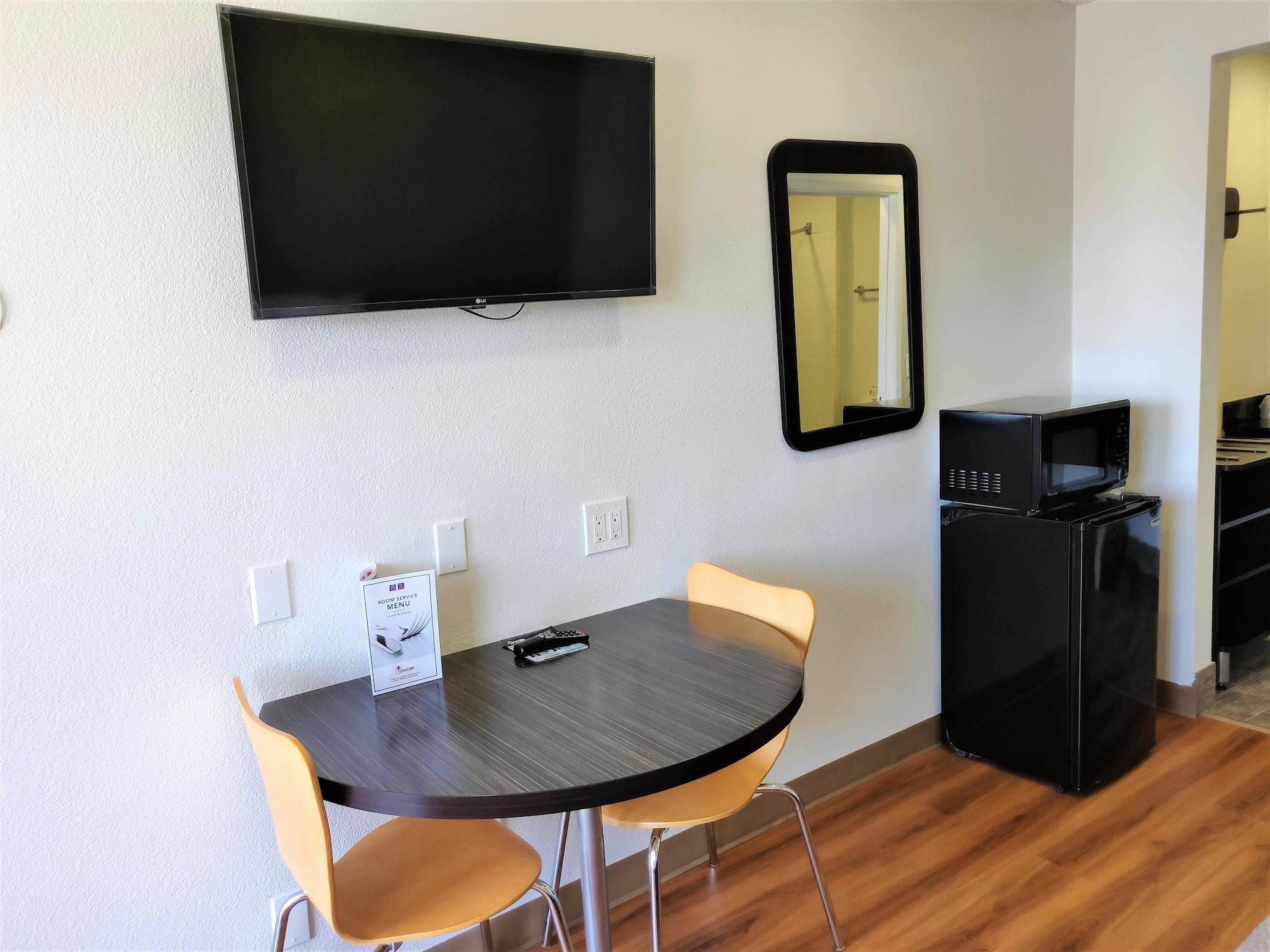 Motel 6-Fresno, Ca - Yosemite Hwy Bagian luar foto