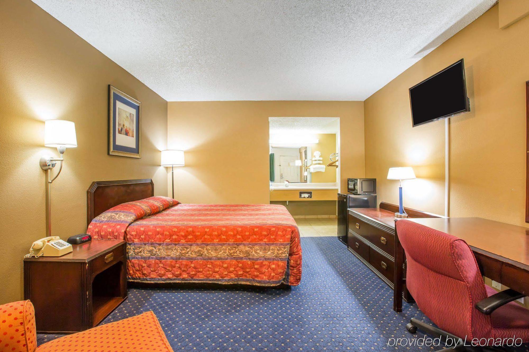 Motel 6-Fresno, Ca - Yosemite Hwy Bagian luar foto