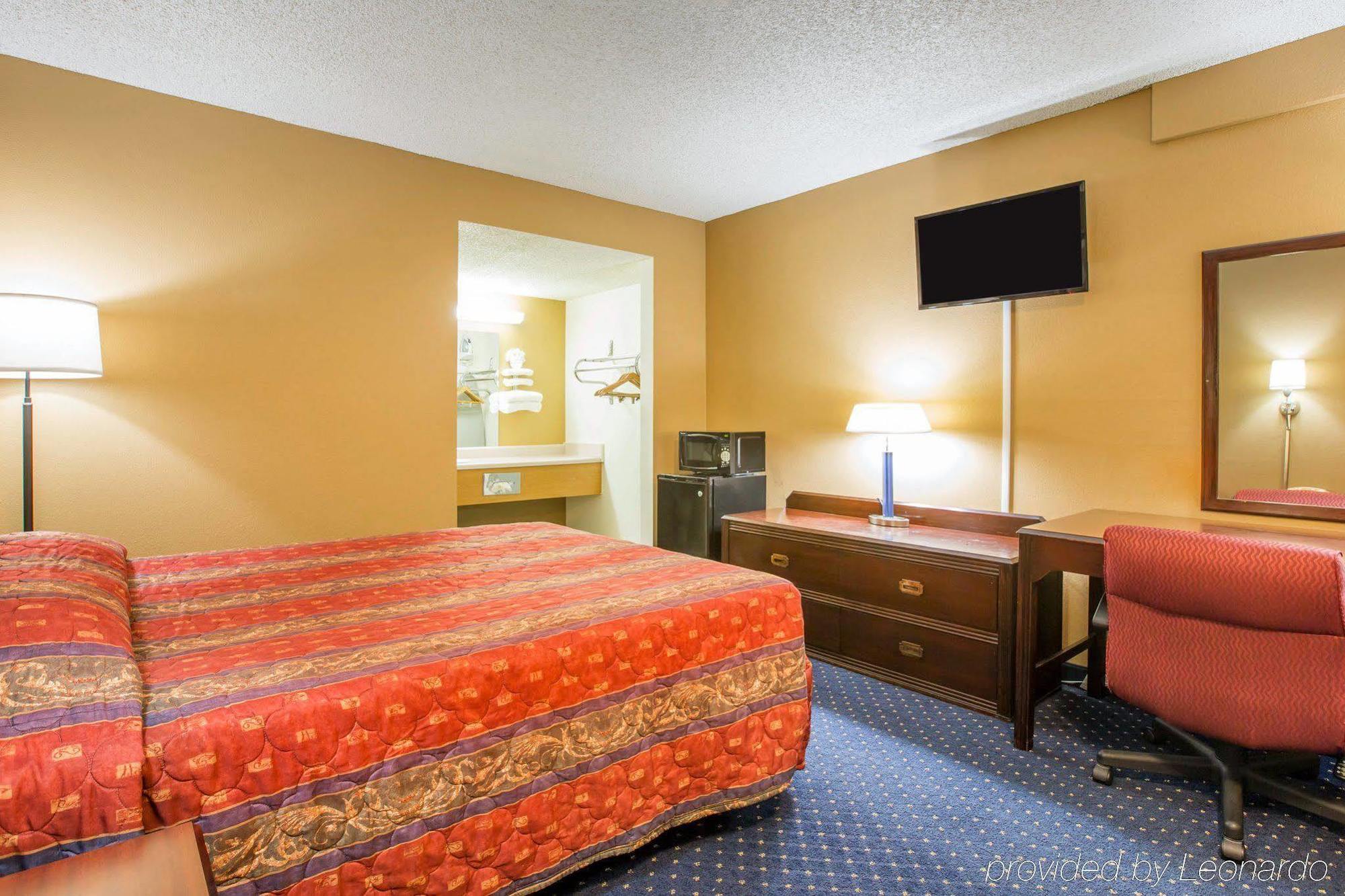 Motel 6-Fresno, Ca - Yosemite Hwy Bagian luar foto