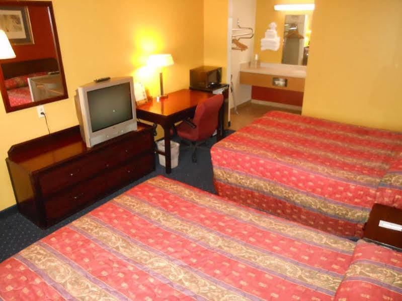Motel 6-Fresno, Ca - Yosemite Hwy Bagian luar foto